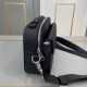 .  Original single goods [love] Gucci new original single genuine new counter with the same high-end men's casual cross-body bag   workmanship is super refined and elegant. With imported raw materials cowhide counter spe