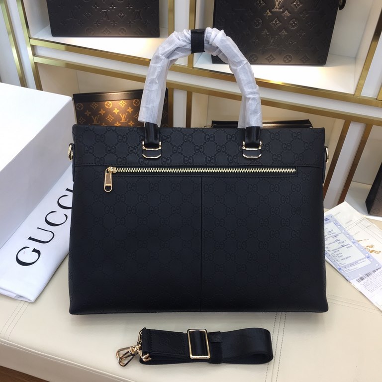 .      Original official website 66578-1 Gucci original single authentic new counter with the same high-end men's casual briefcase   workmanship is super refined and elegant. With imported raw materials cowhide counter s