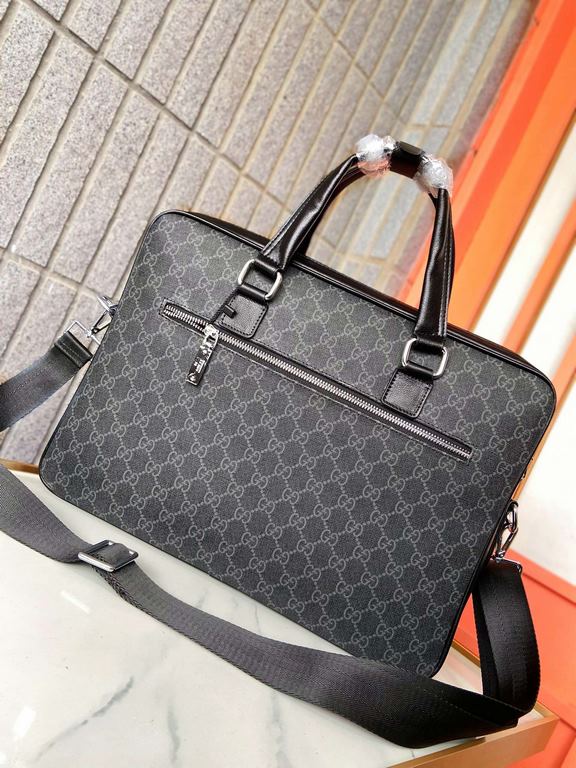 115-3Gucci Gucci briefcase   men's casual handbag computer bag Using exquisite inlay fine work, classic hundred physical photography original original fabric size 39.28.6