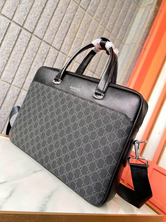 115-3Gucci Gucci briefcase   men's casual handbag computer bag Using exquisite inlay fine work, classic hundred physical photography original original fabric size 39.28.6