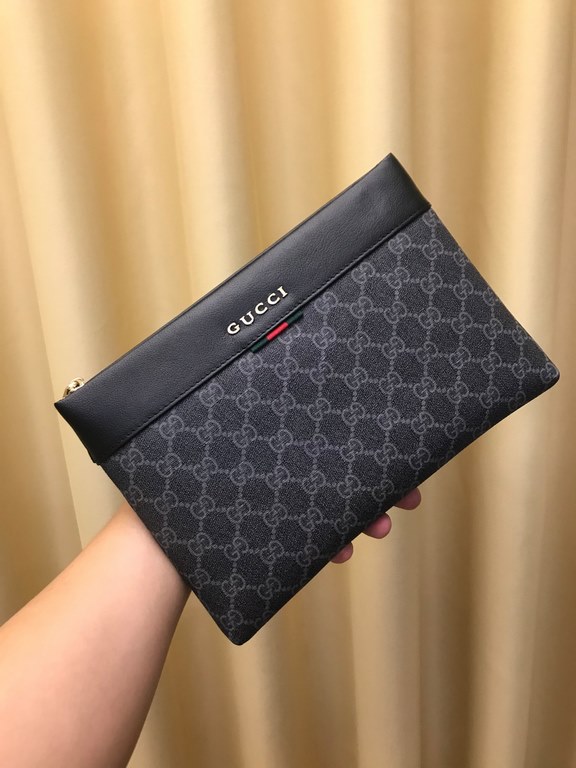 With the box     year (Gucci Gucci   ) handbag G family's latest models, exclusive first,  original version of the quality, fine workmanship, another super models popping models attack! Inside the 6 card slots, a large i