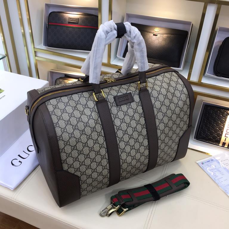 .       Original official website 66562-1 Gucci original single authentic new counter with the same high-end men's casual travel bag   workmanship is super refined and elegant. With imported raw materials cowhide counter