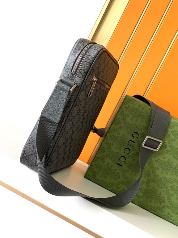 . Crossbody Bag, 7032-4#Original and high quality, the G family continues to update its color palette by adding more sophisticated shades. The new colorways and color combinations give a fresh take on the brand's iconic 