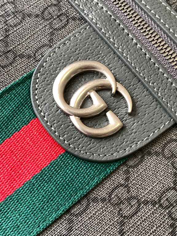 . Crossbody Bag, 7032-4#Original and high quality, the G family continues to update its color palette by adding more sophisticated shades. The new colorways and color combinations give a fresh take on the brand's iconic 