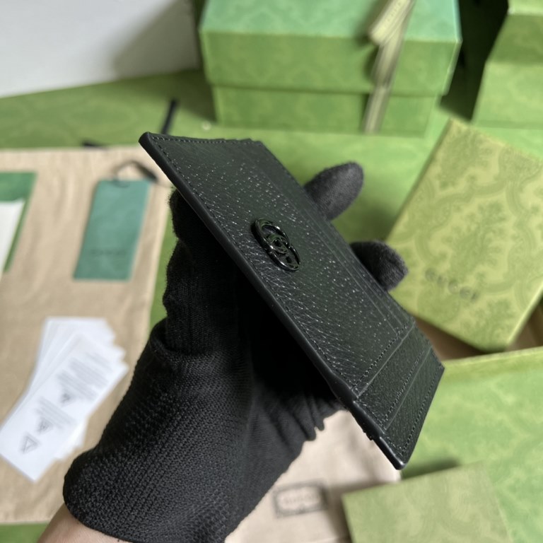 .   with a full set of original green box packaging  G family authentic open mold production, the right version of the specifications, the right version of the lining practice, market exclusive, the pattern has become on