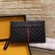 Gucci G home [Model 8077] new top [original single] water goods    using imported original leather   imported hardware   comparable to the goods, by a team with ten years of experience merit team to create a fine workman