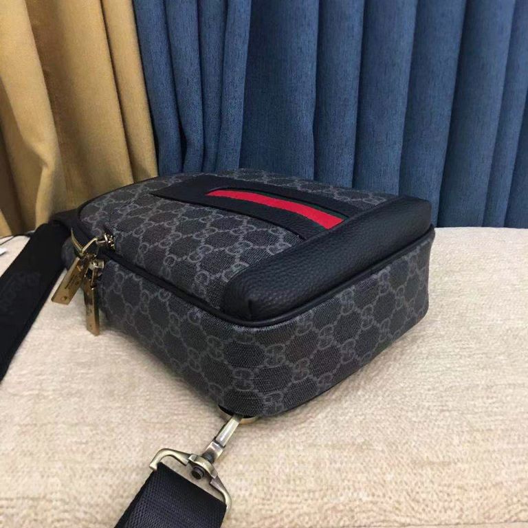 Gucci GUCCI Chest BagSize 18-31-5Counter new    heavy hit replica   original leather replica   leather super soft   super large capacity   customized counter original hardware  smooth zipper    perfect craftsmanship   re