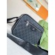 秘秘 Gucci    Counter the latest explosion of men's crossbody bags, heavy money to create a new channel goods   energetic   ideal for men's   the original hardware  LOGO clear and unparalleled   top layer of cowhide   qual