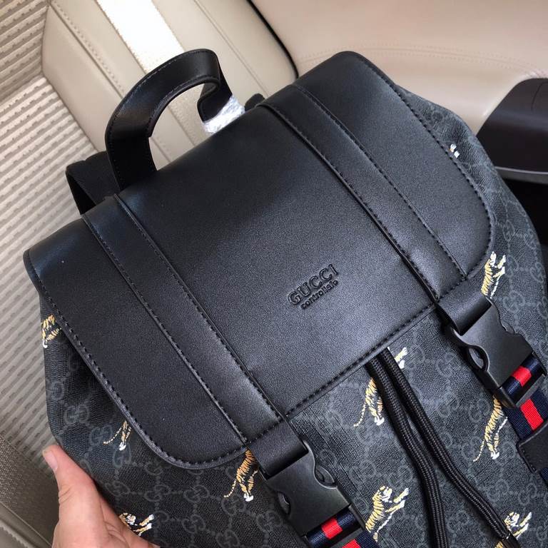 秘 [Gucci 8033]     Italian Milan counter new    Imported waterproof special fabric with cowhide leather  [Strong] Casual Outdoor Backpacks, Calling Counter      Top Original Single Goods   [Strong] That texture impeccabl