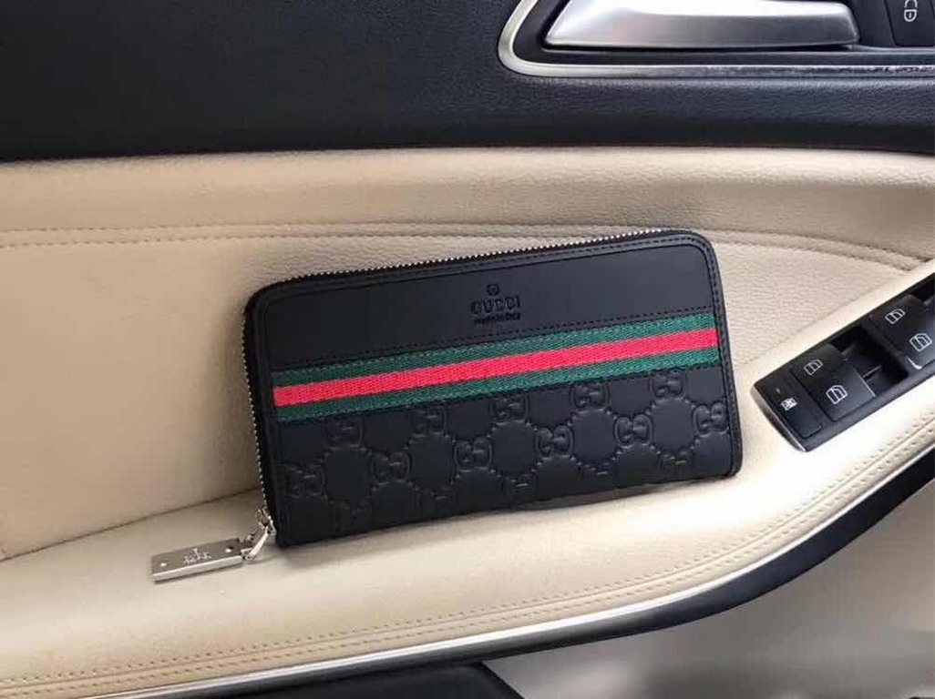 Gucci GUCCl exclusive new   [Model] G8272 high-end small wallet [Size] 19-10-2.5 cm [Color] black high-end quality (original single authentic) [Material] (with gift box) Gucci GUCCl counter to buy new   original imported