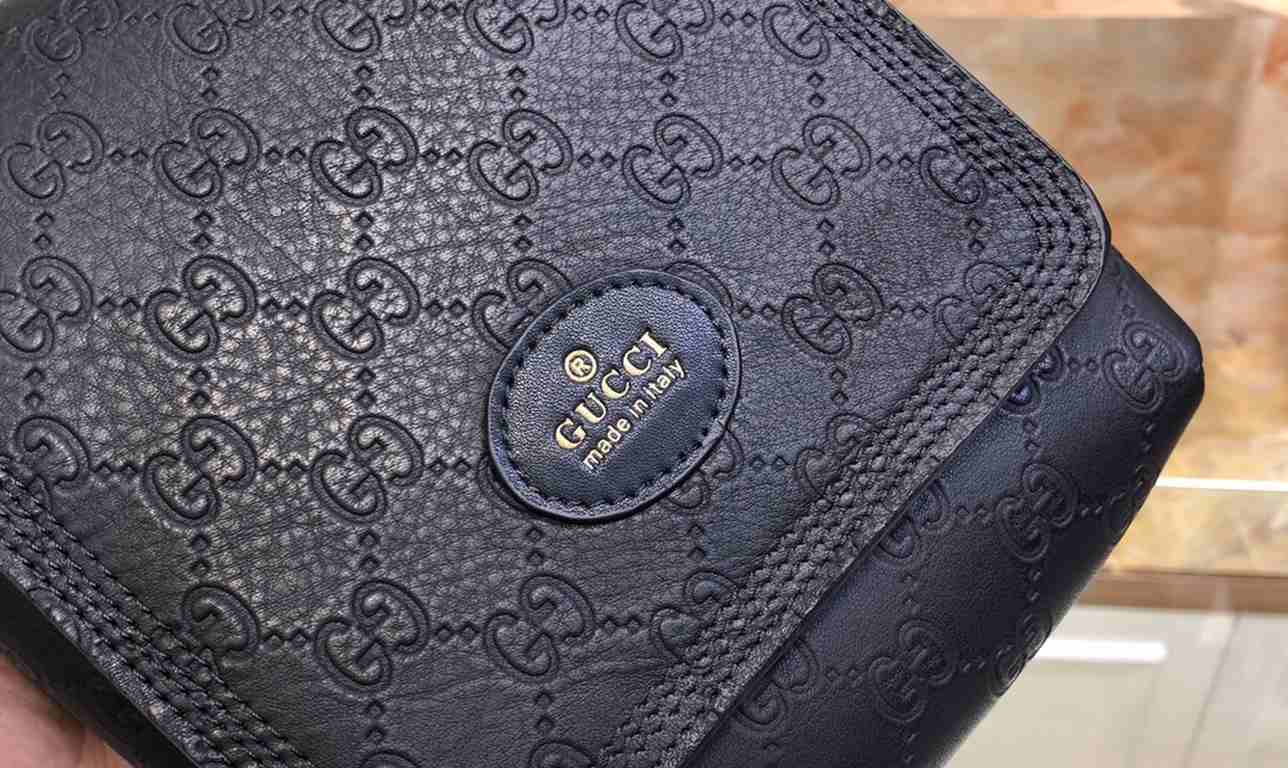 Model85032-3[Love] Gucci new (embossed models) high-end men's casual cross-body bag   Super exquisite workmanship. Fashionable and versatile Made of imported cowhide leather, soft and comfortable feel super upscale      