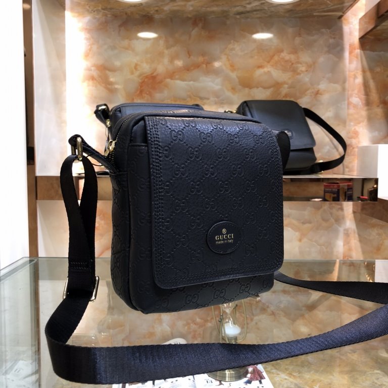 Model85032-3[Love] Gucci new (embossed models) high-end men's casual cross-body bag   Super exquisite workmanship. Fashionable and versatile Made of imported cowhide leather, soft and comfortable feel super upscale      