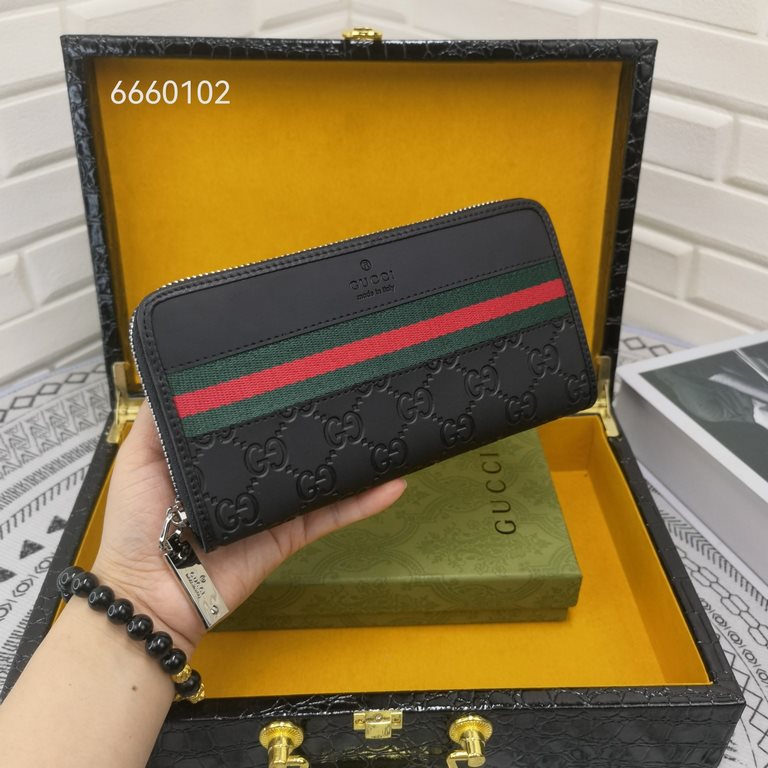 [Original] Gucci [Model] 6660105 Small Wallet [Size] 19-10-2.5cm [Color] Black High-end quality (original authentic) [Material] Gucci counter purchased classic  original imported   cowhide  authentic imported YKK logo ha