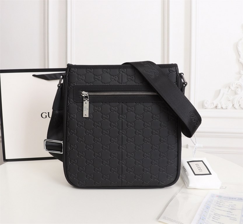 Batch (Model 33086 ~ crossbody bag black) Gucci GUCCI [Delight] men's casual series      quite broad and smooth generous last design, with superb stitching outlines the casual elegance of the mood,      depicts the man's