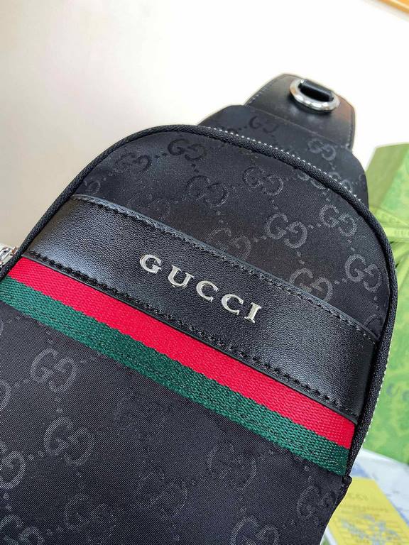 秘秘 [Gucci Chest Packs]    European water goods chest packs fanny packs, heavy money to create a new channel goods   energetic   ideal for men's   original hardware  LOGO clear and unparalleled   the top of the original f