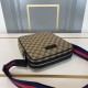 Original single goods [love] Gucci new original single authentic new counter with the same high-end men's casual cross-body bag   workmanship is super refined and elegant. With imported raw materials cowhide counter spec