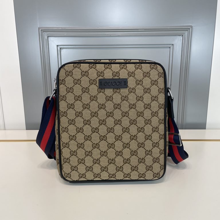 Original single goods [love] Gucci new original single authentic new counter with the same high-end men's casual cross-body bag   workmanship is super refined and elegant. With imported raw materials cowhide counter spec