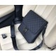 (Batch) GUCCI [original single]   [Model] 33061-2 high-end flap messenger bag [Size] 25x27x6cm [Color] black High-end quality [Material]   imported brushed leather pressed G     hipster must have   crossbody bag! Special