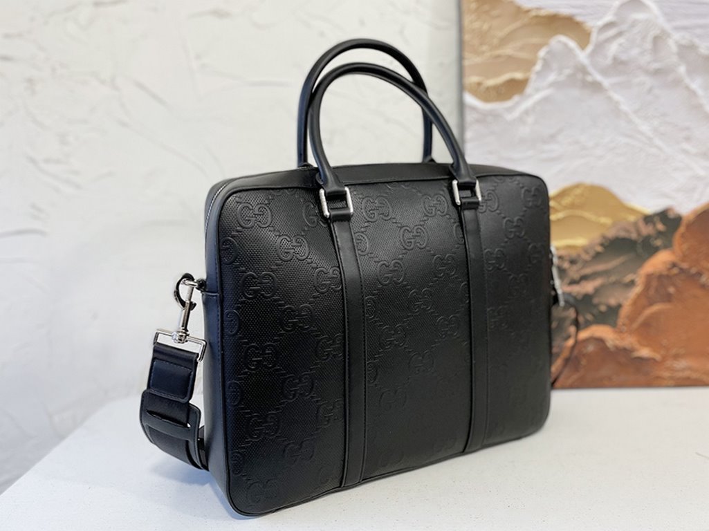 Gucci official synchronization high version of the briefcase handbag exclusive first original single cowhide leather material top hardware accessories not the market ordinary goods low-profile luxury completely not flash