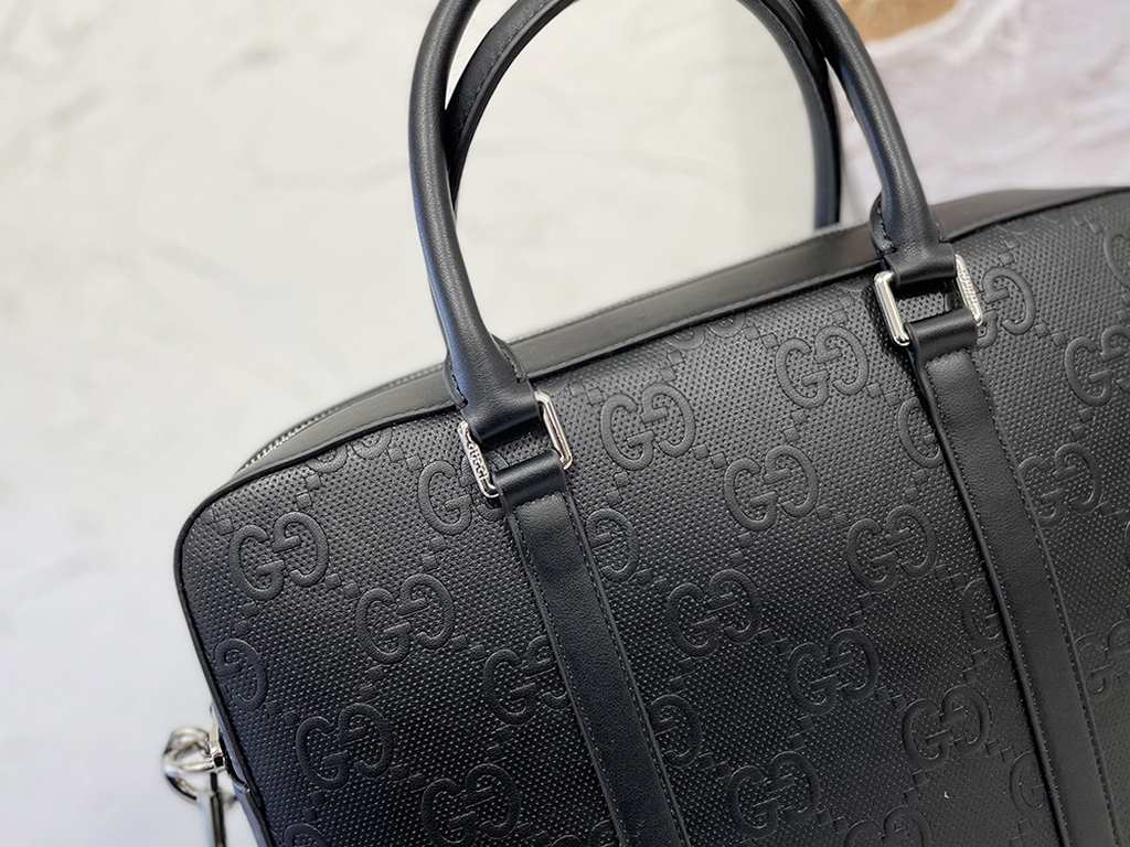 Gucci official synchronization high version of the briefcase handbag exclusive first original single cowhide leather material top hardware accessories not the market ordinary goods low-profile luxury completely not flash