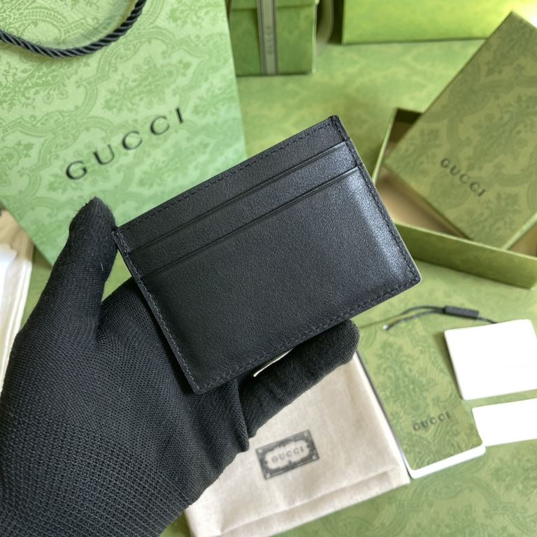 .   With a full set of original green box packaging  G  The newest card case from the house has arrived, which can also be used as a card case and is a practical design piece that the brand has been pushing as a mainstay