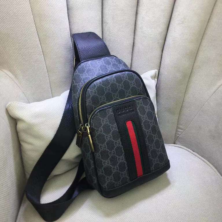 Gucci GUCCI Chest BagSize 18-31-5Counter new    heavy hit replica   original leather replica   leather super soft   super large capacity   customized counter original hardware  smooth zipper    perfect craftsmanship   re