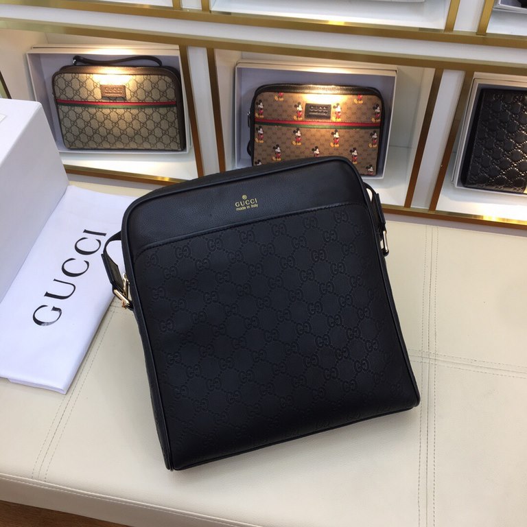 Original single goods [love] Gucci original single authentic new counter with the same high-end men's casual cross-body bag   workmanship is super refined and elegant. With imported raw materials cowhide counter special 