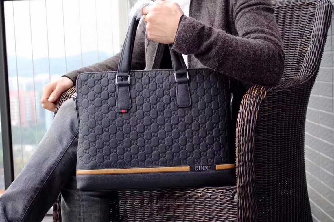 Lot. GUCCl Gucci Exclusive new   [Model] G2846-1 Business casual bag [Size] 38x29x6cm [Color] black High-end quality (top workmanship) [Material] Gucci GUCCl Counter OEM new   Original imported head layer   cowhide   Aut