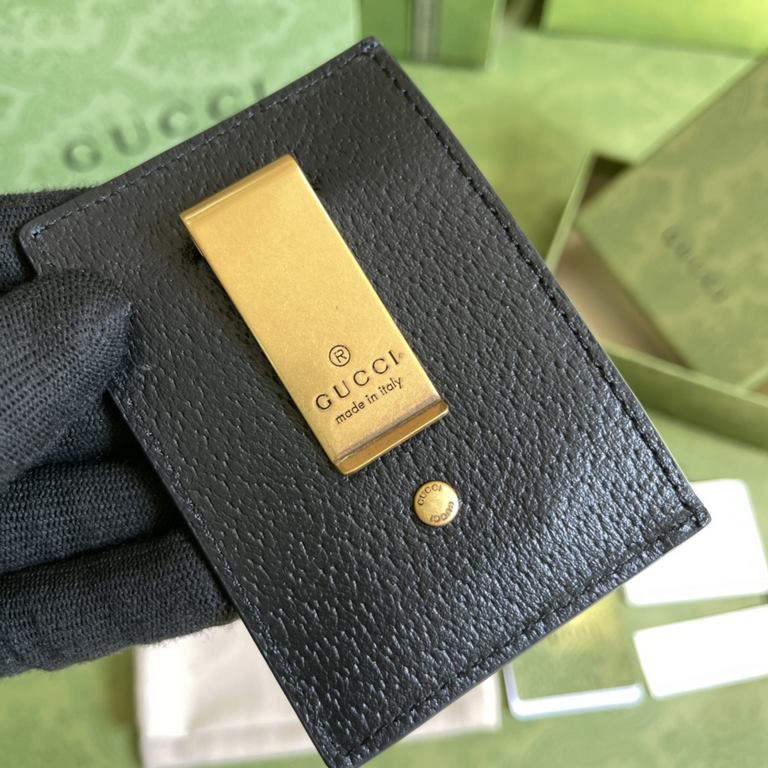 .   With a full set of original green box packaging  G  The newest card case from the house has arrived, which can also be used as a card case and is a practical design piece that the brand has been pushing as a mainstay