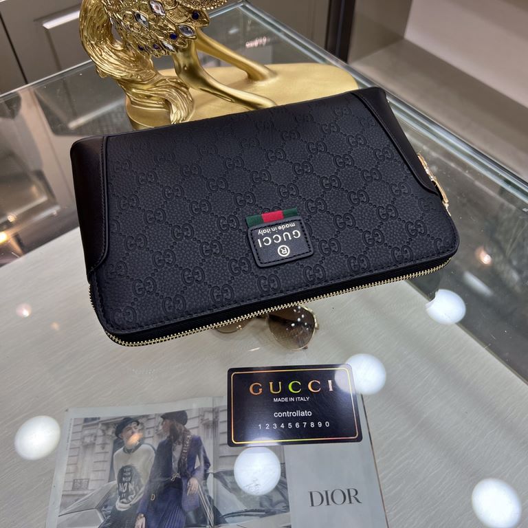 GUCCI Gucci new handbag official website with out step goods, fashionable style, high The new Gucci handbag is the same as the official website, and it is a fashionable style with a high quality! Using the first layer of