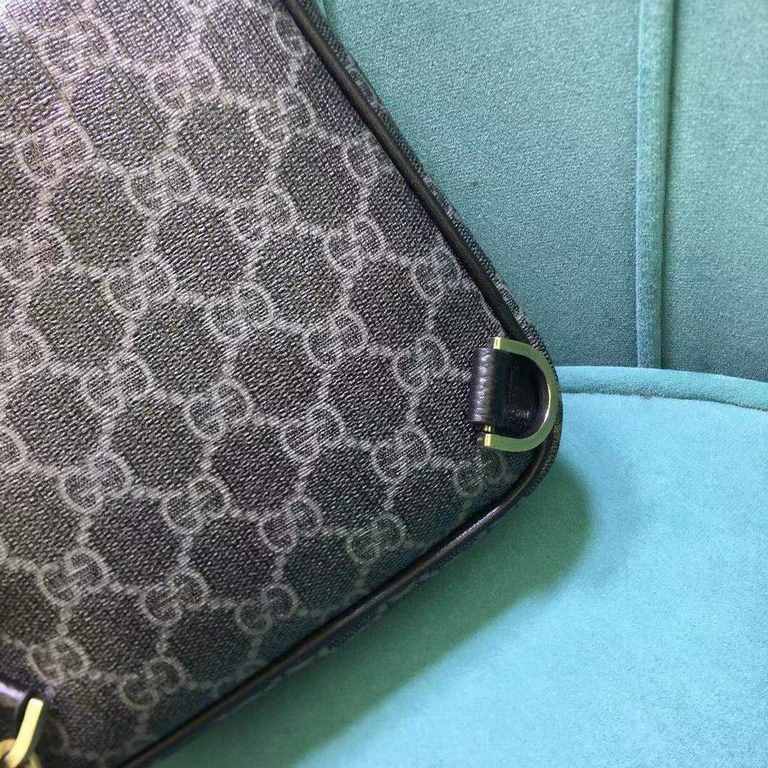 Gucci GUCCI Chest BagSize 18-31-5Counter new    heavy hit replica   original leather replica   leather super soft   super large capacity   customized counter original hardware  smooth zipper    perfect craftsmanship   re