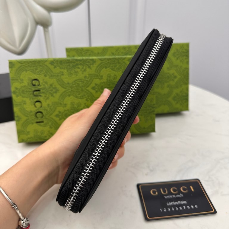 [Original] Gucci Gucci  [Model] 666061 Small Wallet [Size] 19-10-2.5cm [Color] Black High-end quality (original authentic) [Material] Gucci Counter OEM Classic  Original imported   cowhide  Authentic imported YKK logo ha