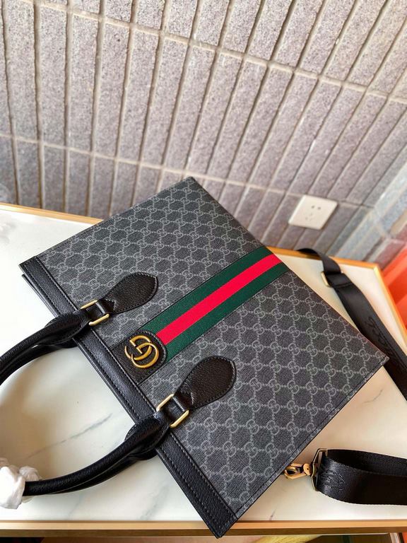 9127 Black Brown  High-end   The new GUCCI Ophidia collection presents a new design briefcase in GG Supreme synthetic canvas, featuring the brand's iconic webbing and double G-shaped hardware. The double handles and deta