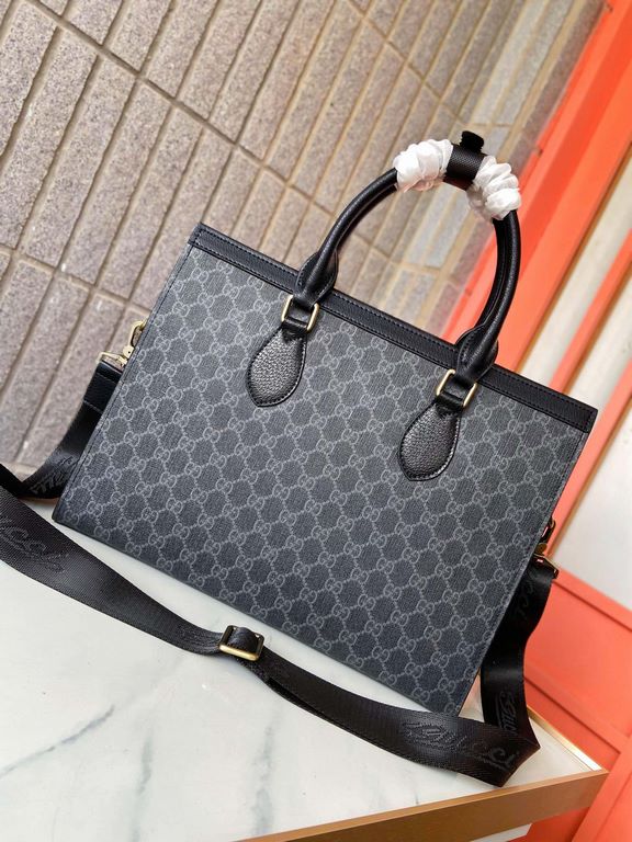 9127 Black Brown  High-end   The new GUCCI Ophidia collection presents a new design briefcase in GG Supreme synthetic canvas, featuring the brand's iconic webbing and double G-shaped hardware. The double handles and deta