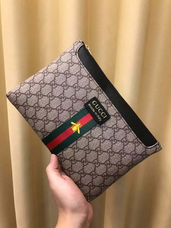 With the box     year (Gucci Gucci   ) handbag G home the latest models, exclusive first,  the original version of the quality, fine workmanship, and another super models popping models attack! Inside there are 6 large c