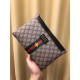 With the box     year (Gucci Gucci   ) handbag G home the latest models, exclusive first,  the original version of the quality, fine workmanship, and another super models popping models attack! Inside there are 6 large c