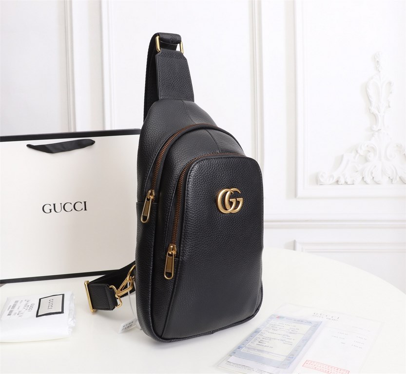 Model 0426-4 Gucci G-Home    chest bag   listed   head layer cowhide leather, vintage hardware double G   style novelty, versatile, go out of the must-have ~ color black, size 32  17  4