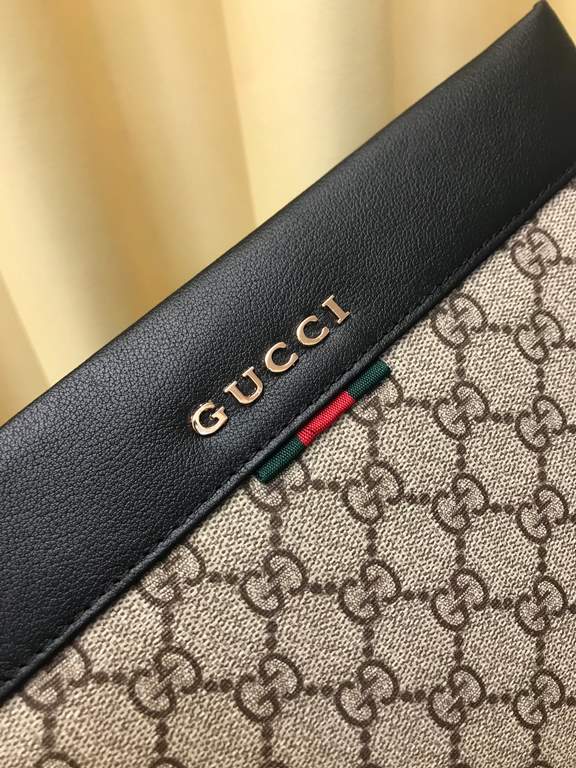 With the box     year (Gucci Gucci   ) handbag G family's latest models, exclusive first,  original version of the quality, fine workmanship, another super models popping models attack! Inside the 6 card slots, a large i