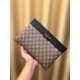 With the box     year (Gucci Gucci   ) handbag G family's latest models, exclusive first,  original version of the quality, fine workmanship, another super models popping models attack! Inside the 6 card slots, a large i