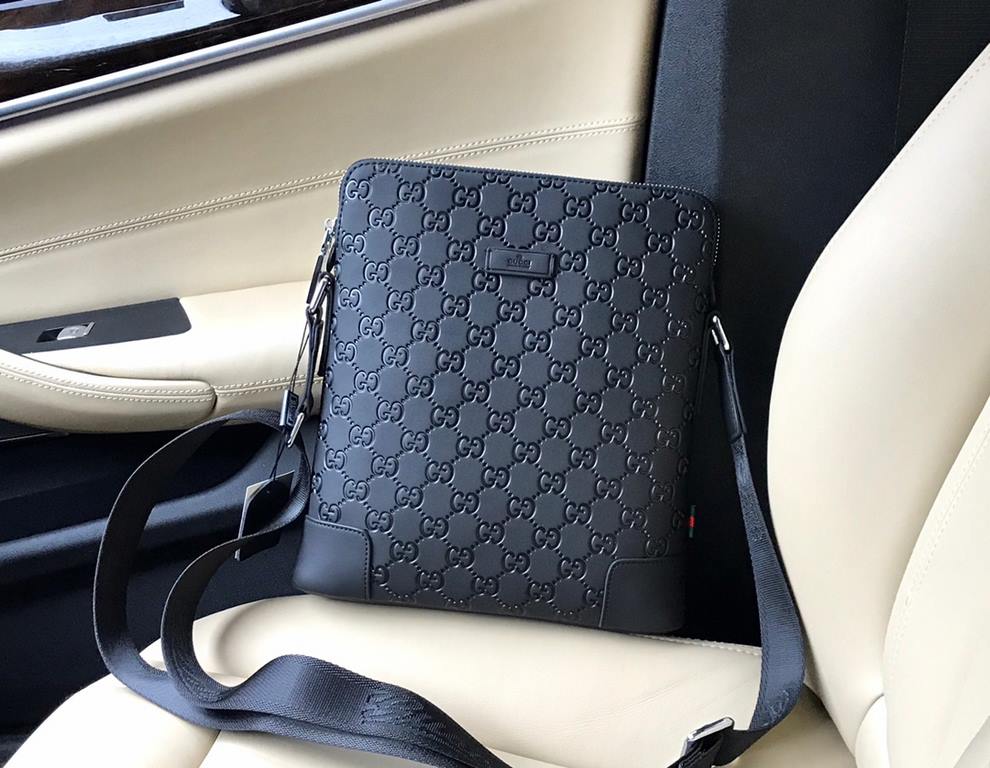 Batch [original single quality] Model 1613 ~ crossbody bag black Gucci GUCCI [Delight] men's casual series      quite broad smooth generous last design, with superb stitching outlines the casual elegance of the mood,    