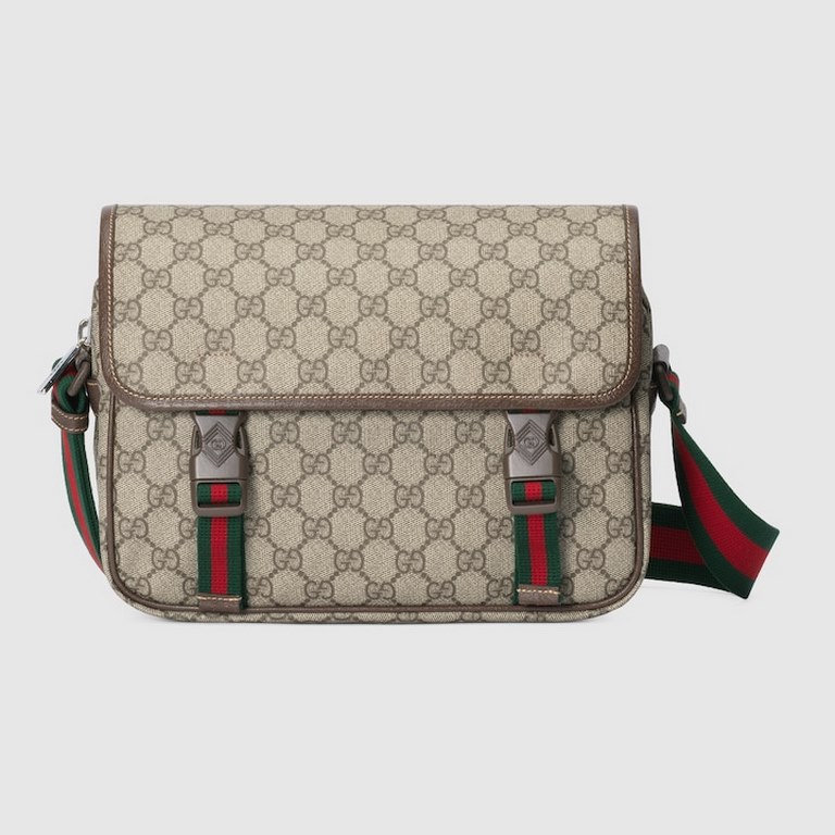 GG Messenger Bag Model No. 760123 ShippingWidely used across Gucci's collections, GG Supreme canvas has become an iconic fabric. On this messenger bag, it's crafted in beige and ebony, injecting a touch of modernity into