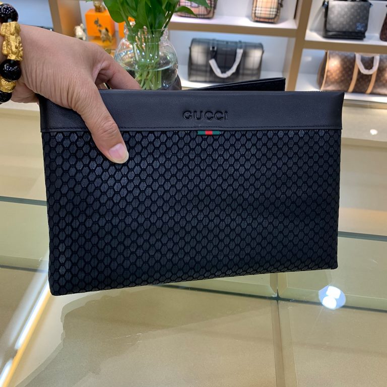 The original official network Model 2001 black # top original single goods 2020 Gucci GUCCI counter popular models, high-end atmosphere, fashion and taste, the latest top GUCCl knife scraping head layer cowhide, feel goo