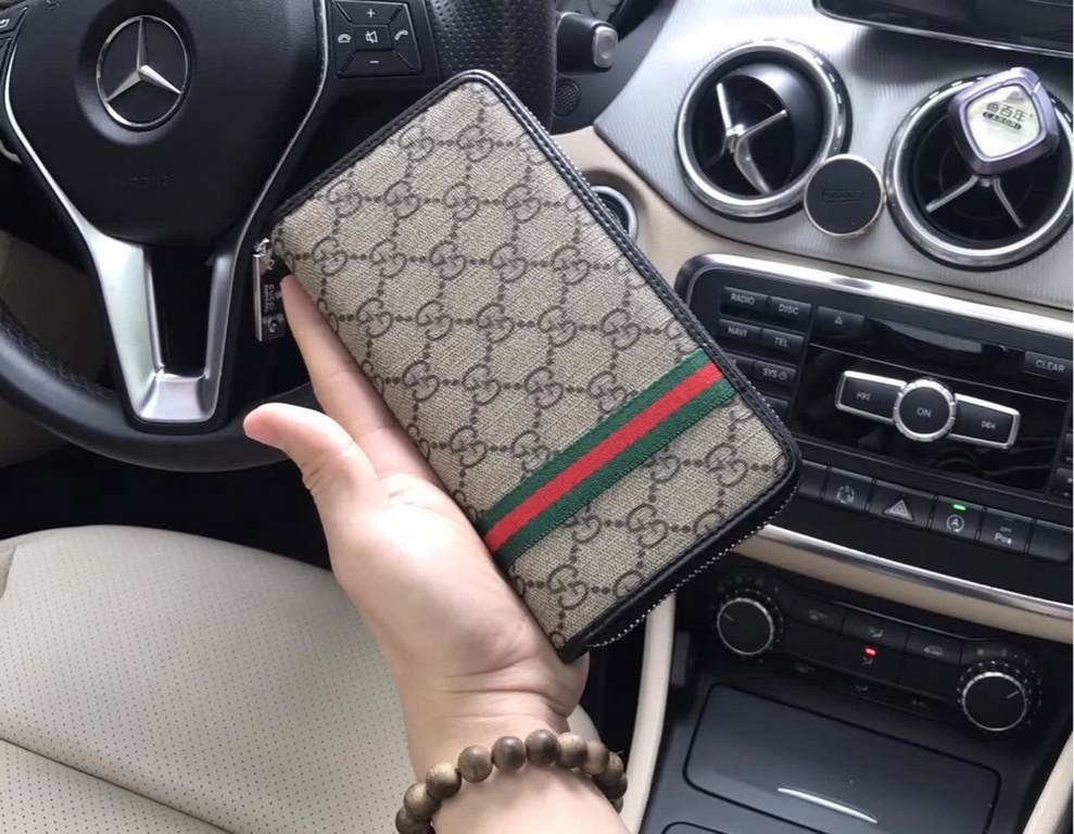 GUCCI Wallet