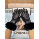 New exclusive first Chanel Chanel ladies new high-grade sheepskin gloves    goddess preferred can not miss      First-grade sheepskin Leather fine and soft cashmere lining to keep warm better goddesses set of the United 