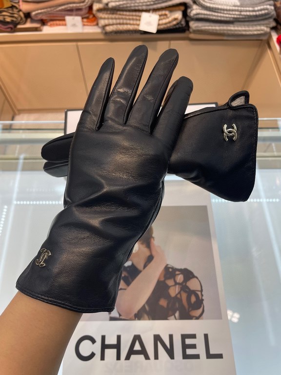 Chanel explosive to   [top original single] official website synchronization women's new high-grade sheepskin gloves     100% selection of imported lambskin lining sheepskin lining Leather luster bright full soft delicat