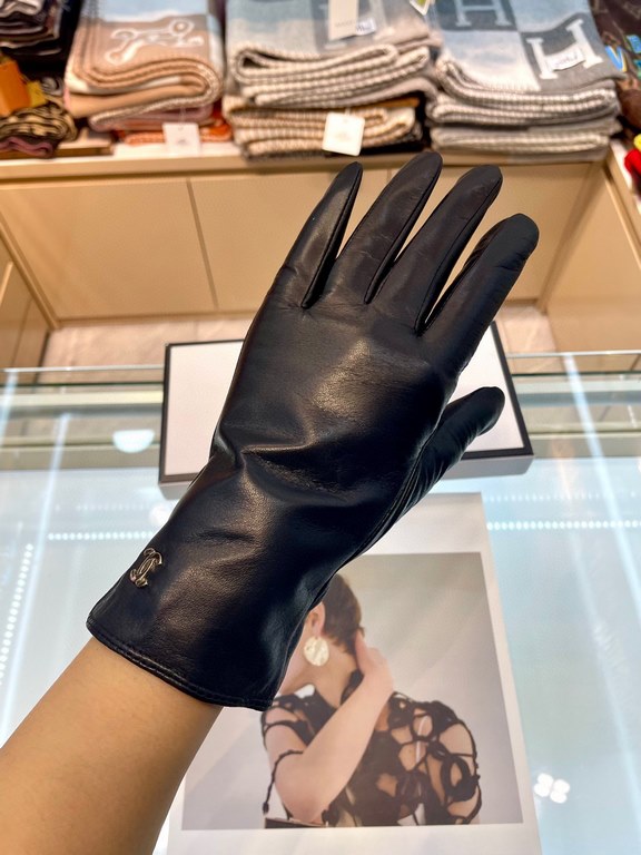 Chanel explosive to   [top original single] official website synchronization women's new high-grade sheepskin gloves     100% selection of imported lambskin lining sheepskin lining Leather luster bright full soft delicat