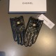 2022 new exclusive first  touch screen gloves Chanel Chanel [original quality] official website synchronization women's new high-grade sheepskin gloves    goddess preferred can not be missed    hundred percent of the sel