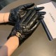 2022 new exclusive first  touch screen gloves Chanel Chanel [original quality] official website synchronization women's new high-grade sheepskin gloves    goddess preferred can not be missed    hundred percent of the sel