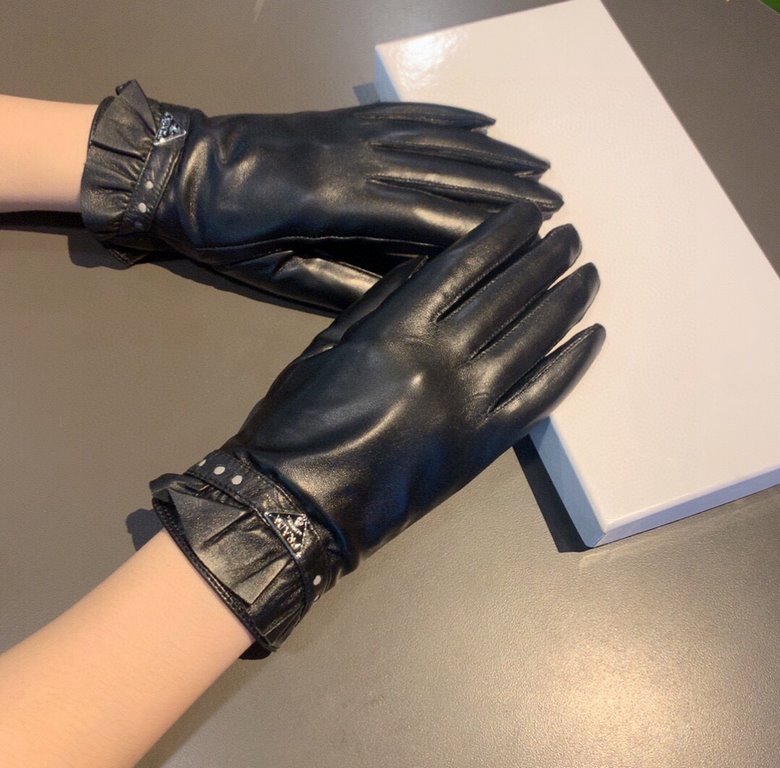 2022 new exclusive first  touch screen gloves Prada wave flower   edge gloves [original quality] official website synchronization Ms. new high-grade sheepskin gloves    goddesses preferred can not be missed        100 pe