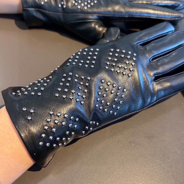 2023 Crocentric new square full of stars exclusive debut  touch screen gloves   [original quality] official website synchronization women's new high-grade sheepskin gloves    goddesses preferred can not be missed      hu